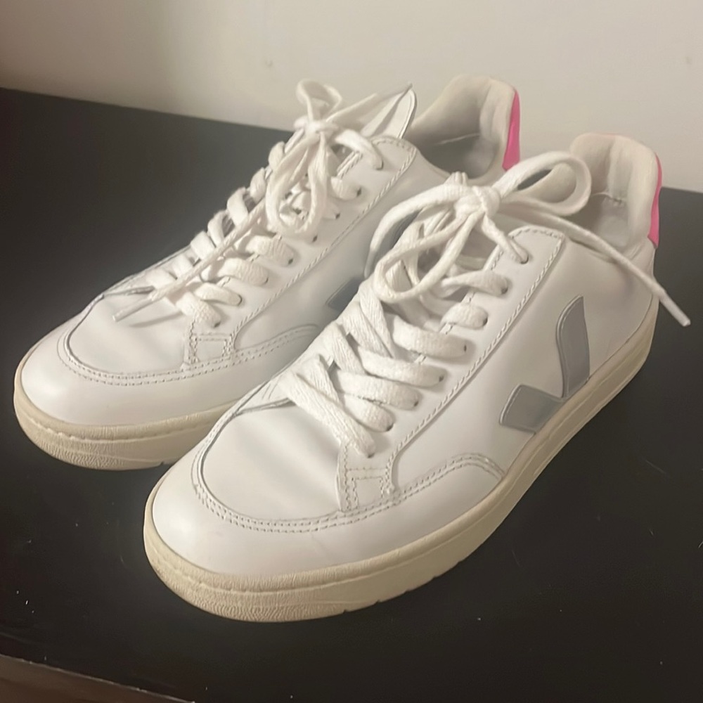 Veja V12 white sneakers with grey/pink detail